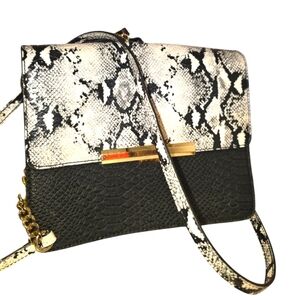XOXO Blk White Retro Python Print Crossbody Bag with Chartreuse Neon Side Gusset
